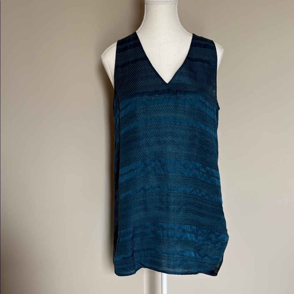 Vince Teal sleeveless tunic with V-Neckline Silk Linen blend